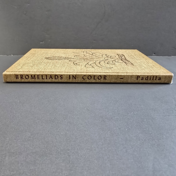 "Bromeliads in Color and Their Culture" Victoria Padilla 1966 - Picture 9 of 14